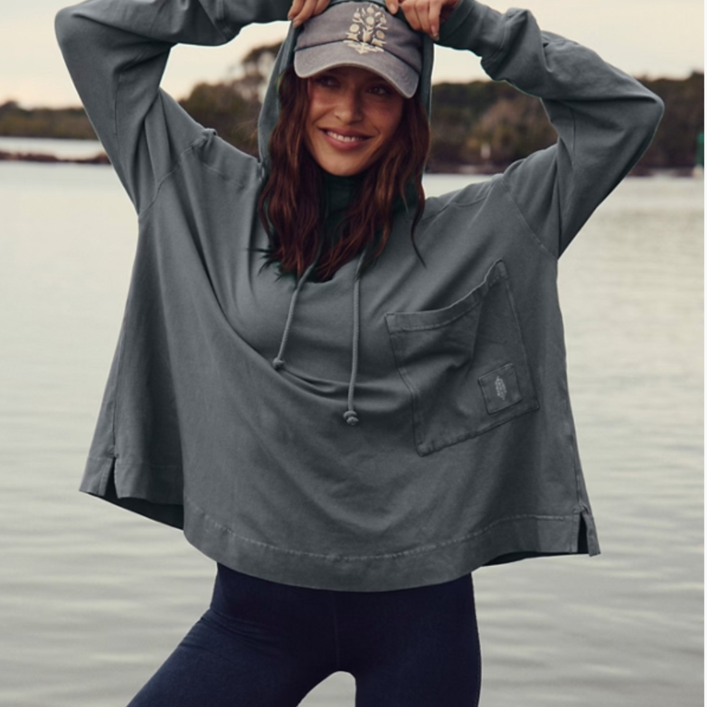 Hot Shot Hooded Layer