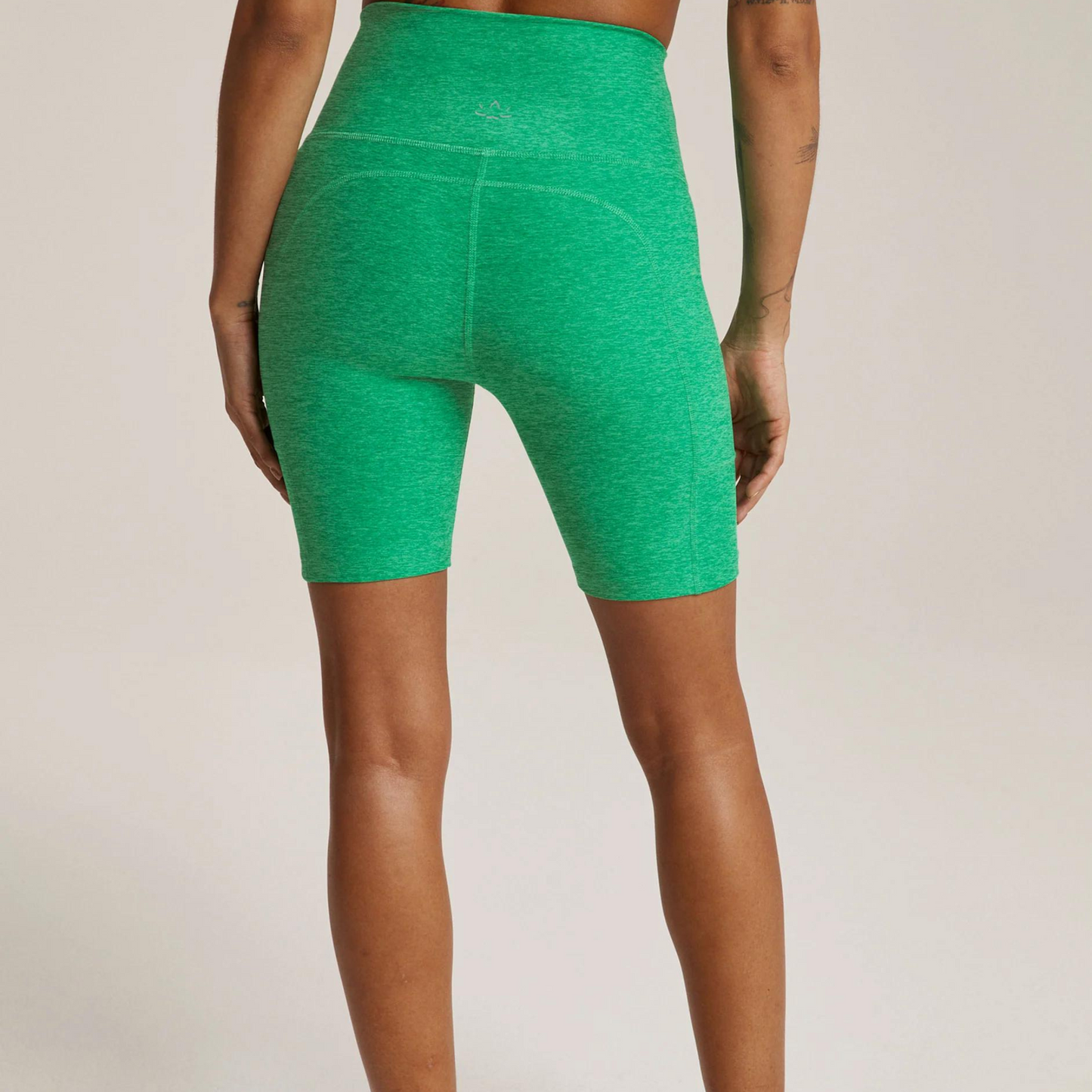Team Pockets Biker Short Green Grass Heather
