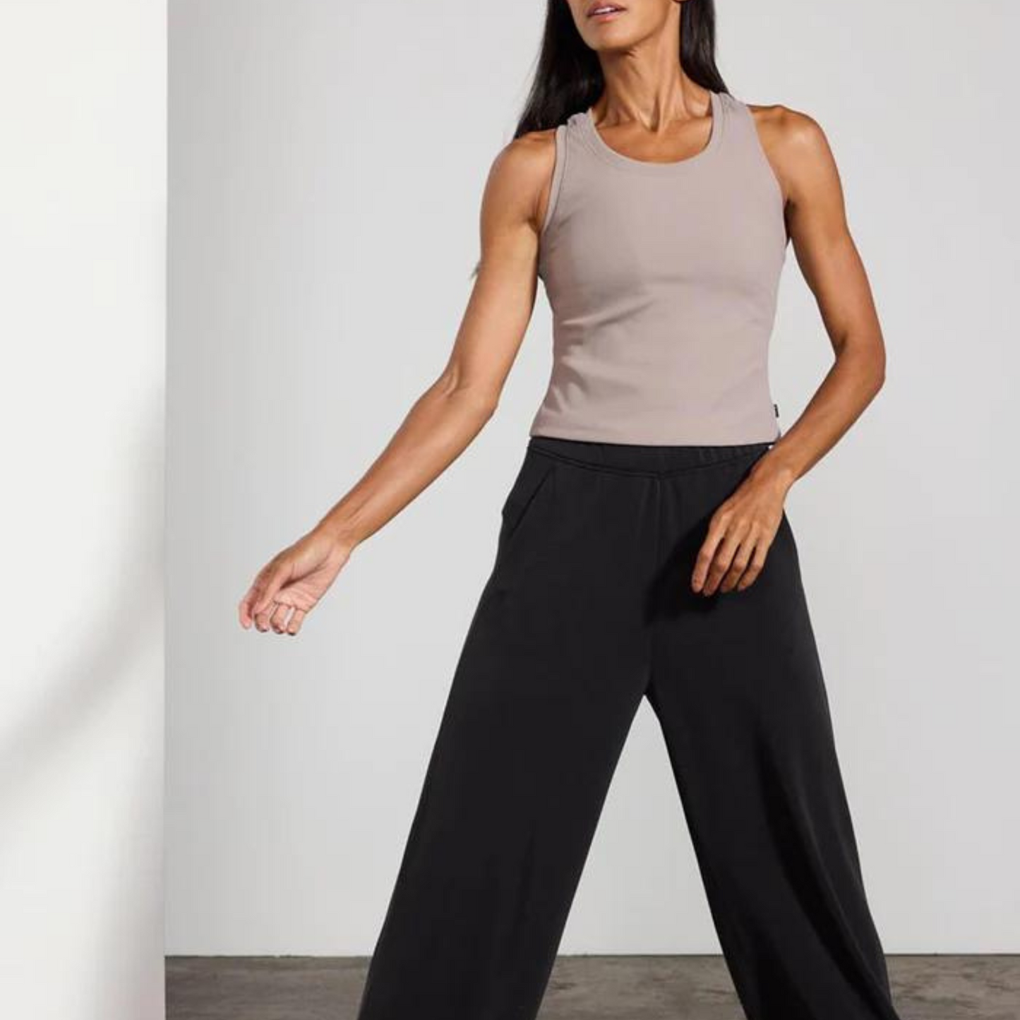 Poise Ribbed Crop Tank Top