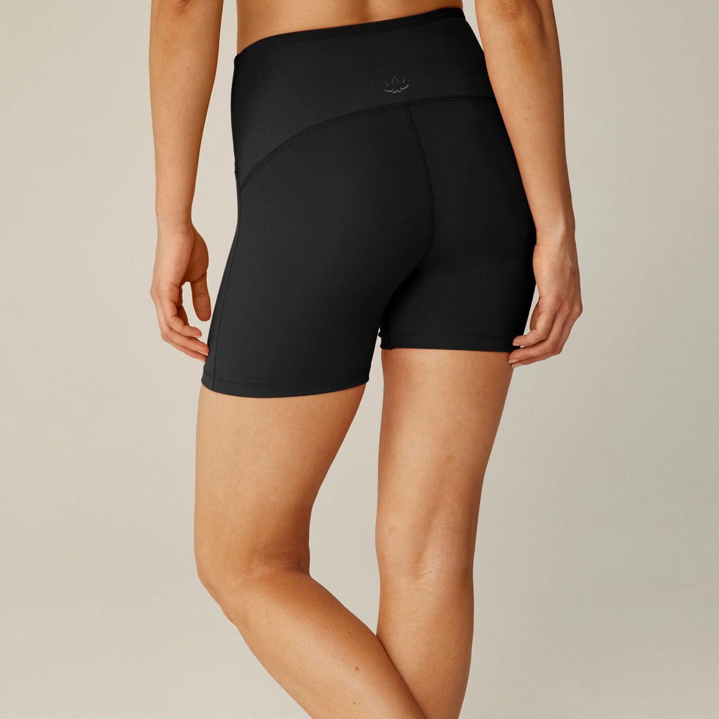 Powerbeyond Strive Pocket Biker Short